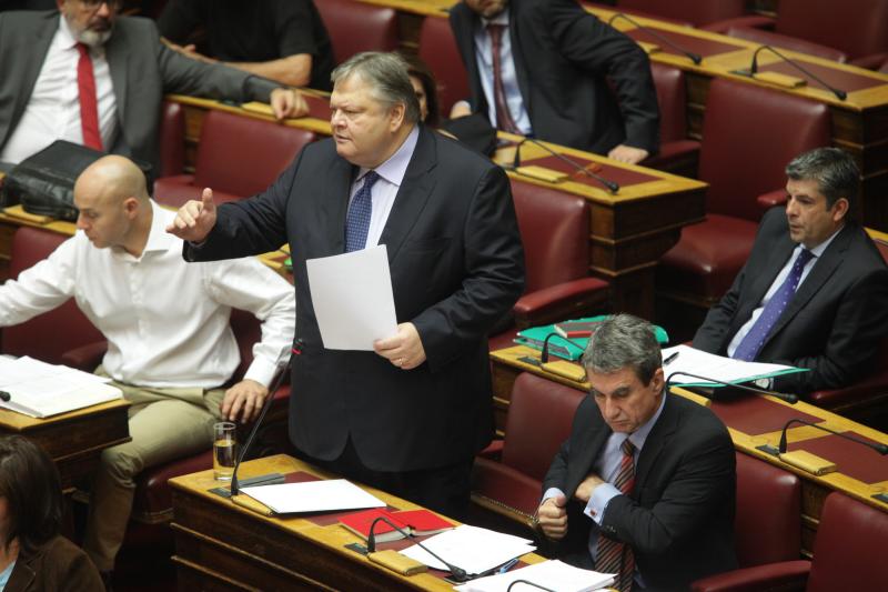 Βουλή | Ευ. Βενιζέλος: Παρουσιάζεται ένα νομοσχέδιο που λειτουργεί ως όχημα διευκόλυνσης της αδιαφάνειας και της διαπλοκής